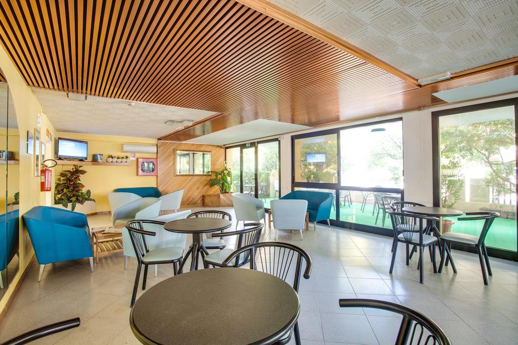Club Hotel Residence Cesenatico Exterior photo