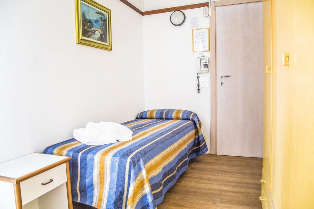 Club Hotel Residence Cesenatico Exterior photo